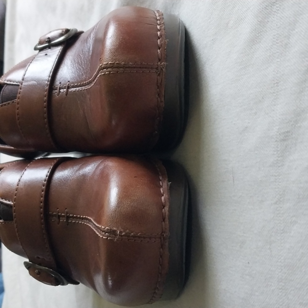 Dansko Brown Leather Clogs Mules with Buckle - Picture 3 of 8